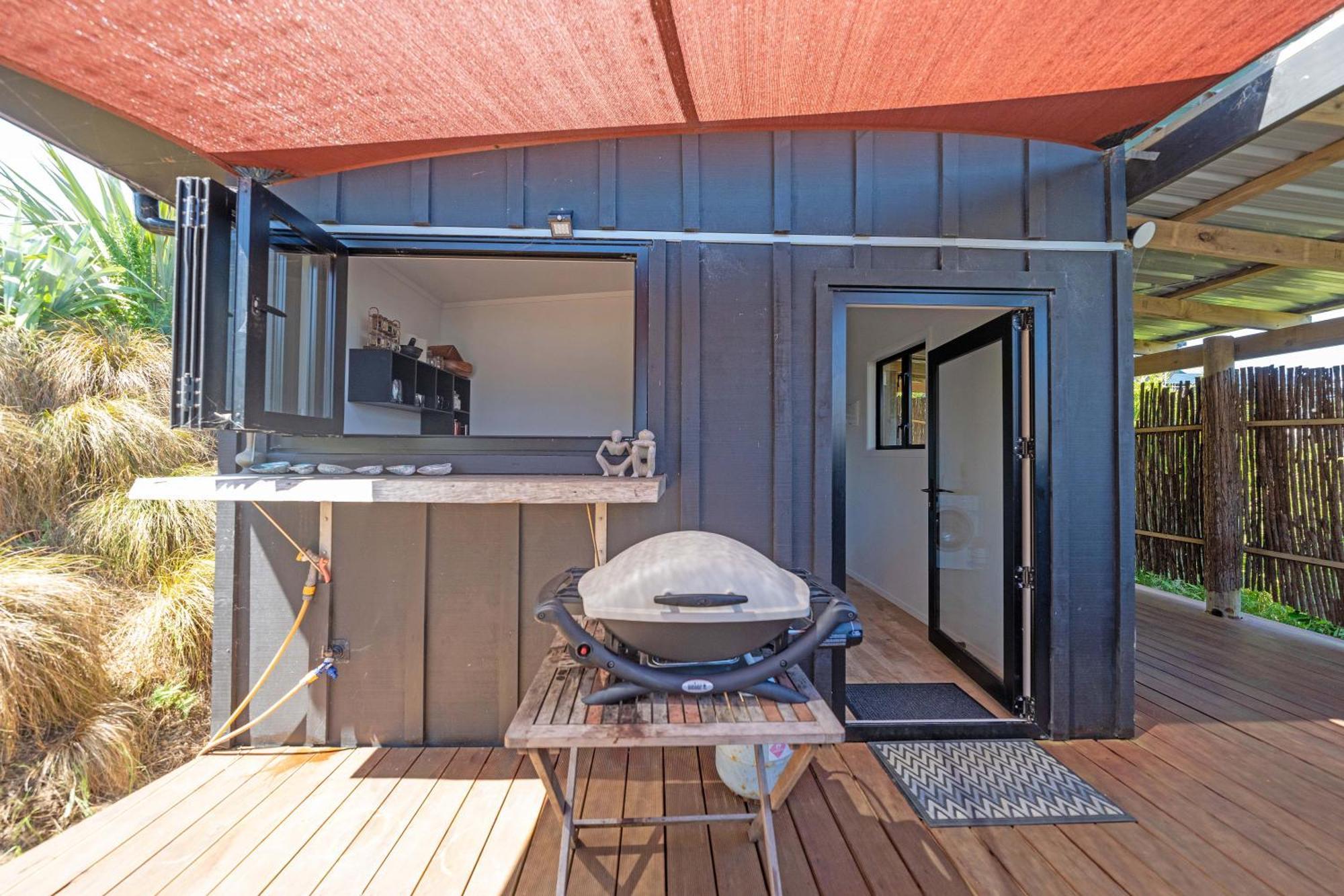 The Hole In The Rock Yurt Hotel Cape Foulwind Bagian luar foto