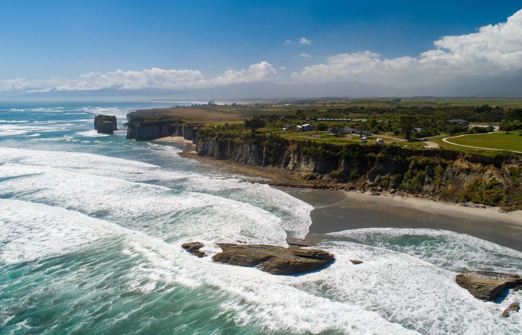 The Hole In The Rock Yurt Hotel Cape Foulwind Bagian luar foto